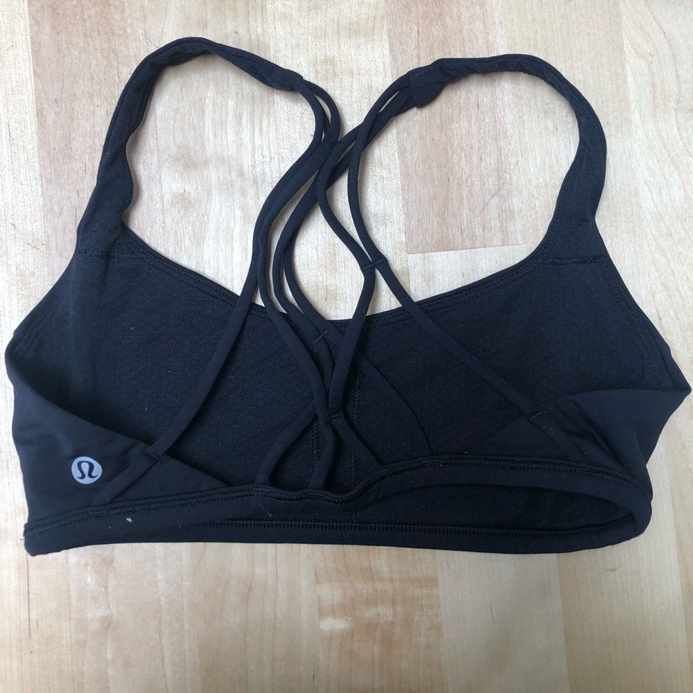 LULULEMON SPORTS BRA NWOT